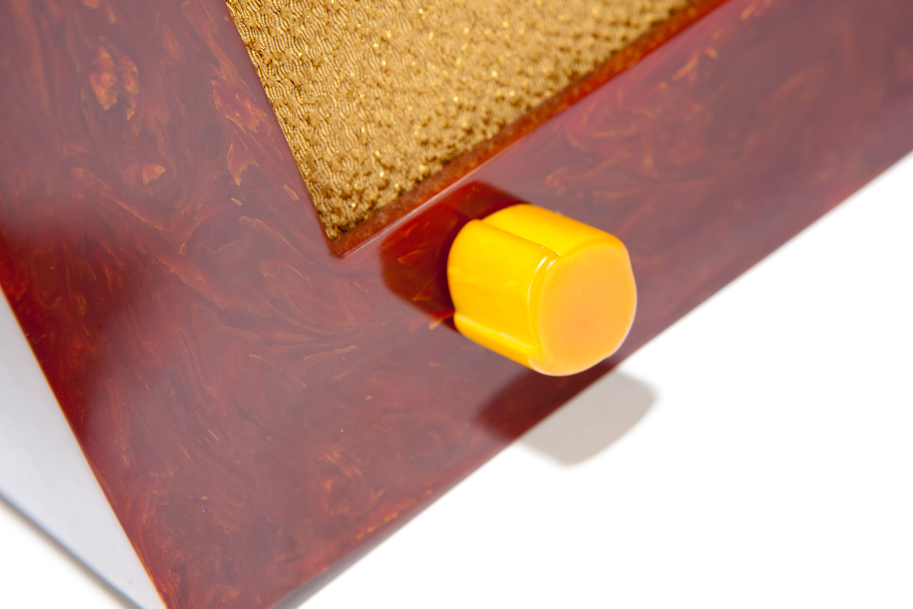 DeWald American Art Deco Catalin Red A-502 Radio