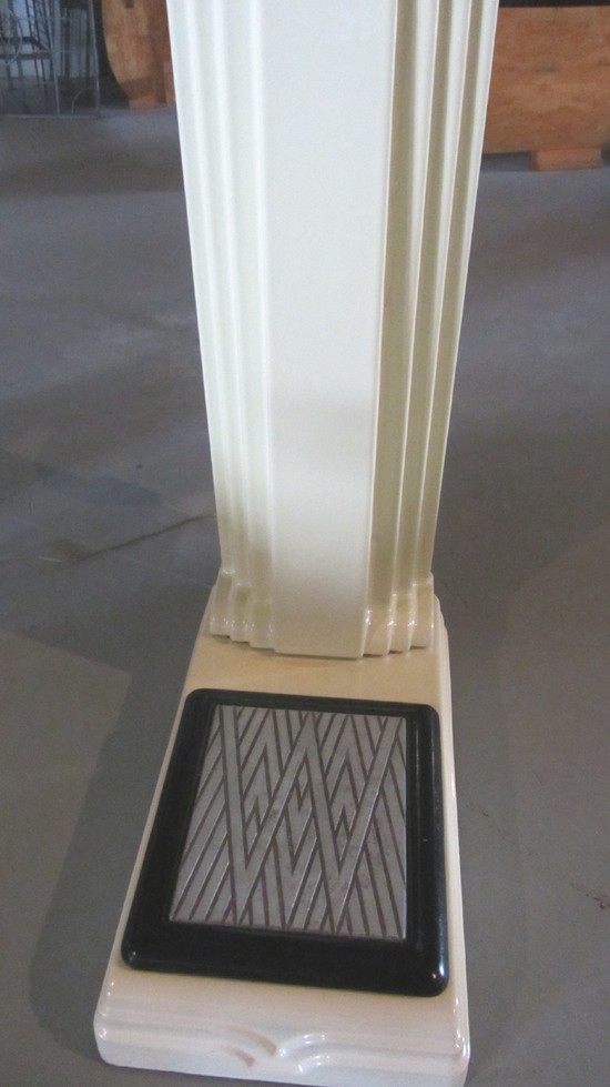 Mills “Trylon” American Art Deco Penny Scale