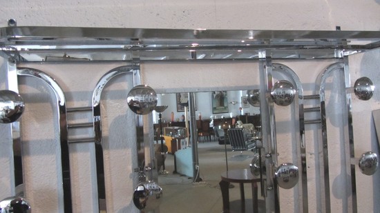 A Very Streamline French Art Deco Polished Aluminum Hall Tree